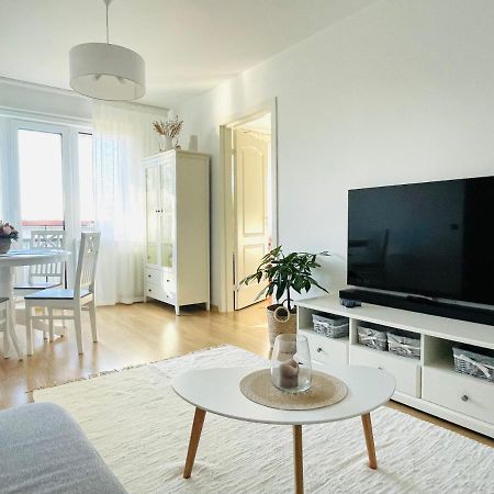 Keskuse Apartment With A Balcony Haapsalu Zewnętrze zdjęcie